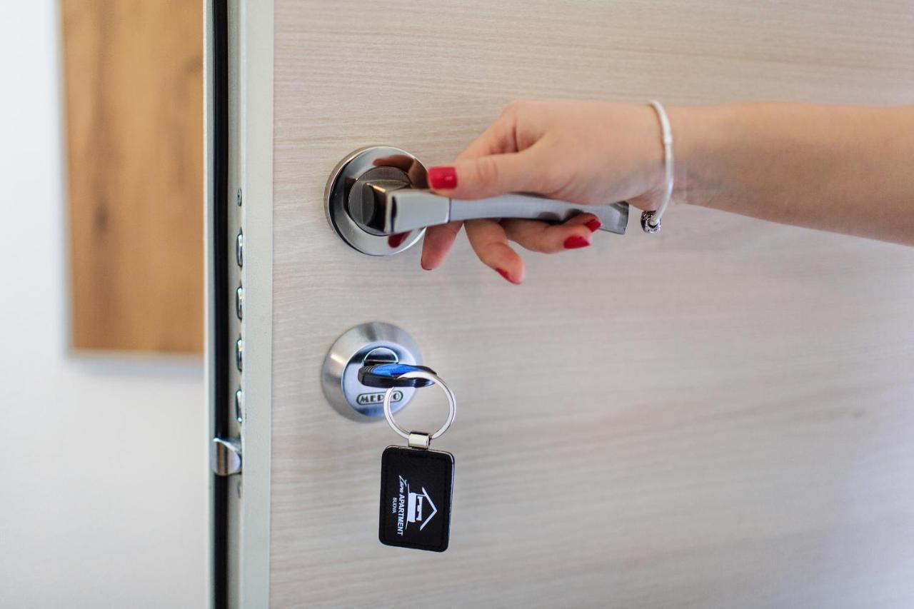 Zara Apartment Budva Eksteriør billede