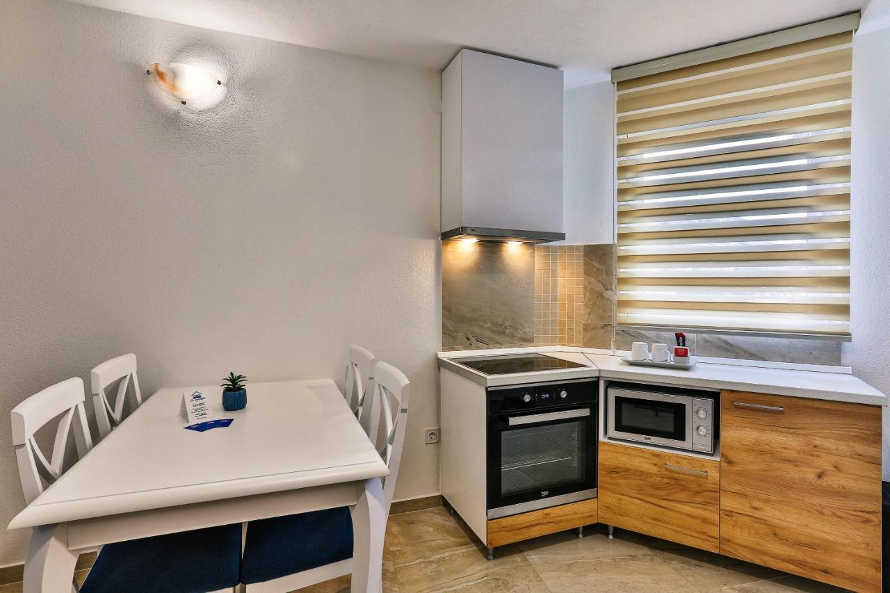 Zara Apartment Budva Eksteriør billede