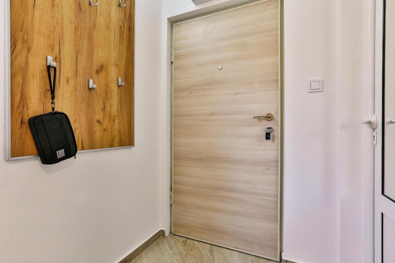 Zara Apartment Budva Eksteriør billede